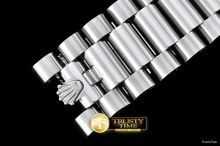 0103 RDD0206B – DayDate Bright 672